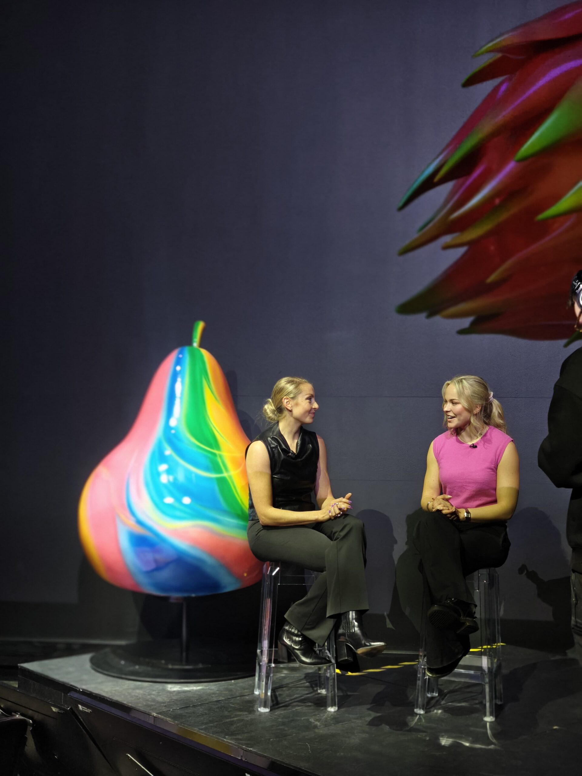 Harvesting learnings from leaders